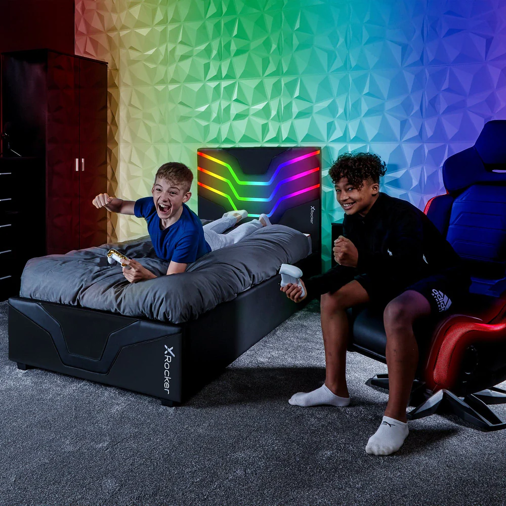 The Ultimate Guide to Choosing the Best Gaming Desks for Kids and Parents